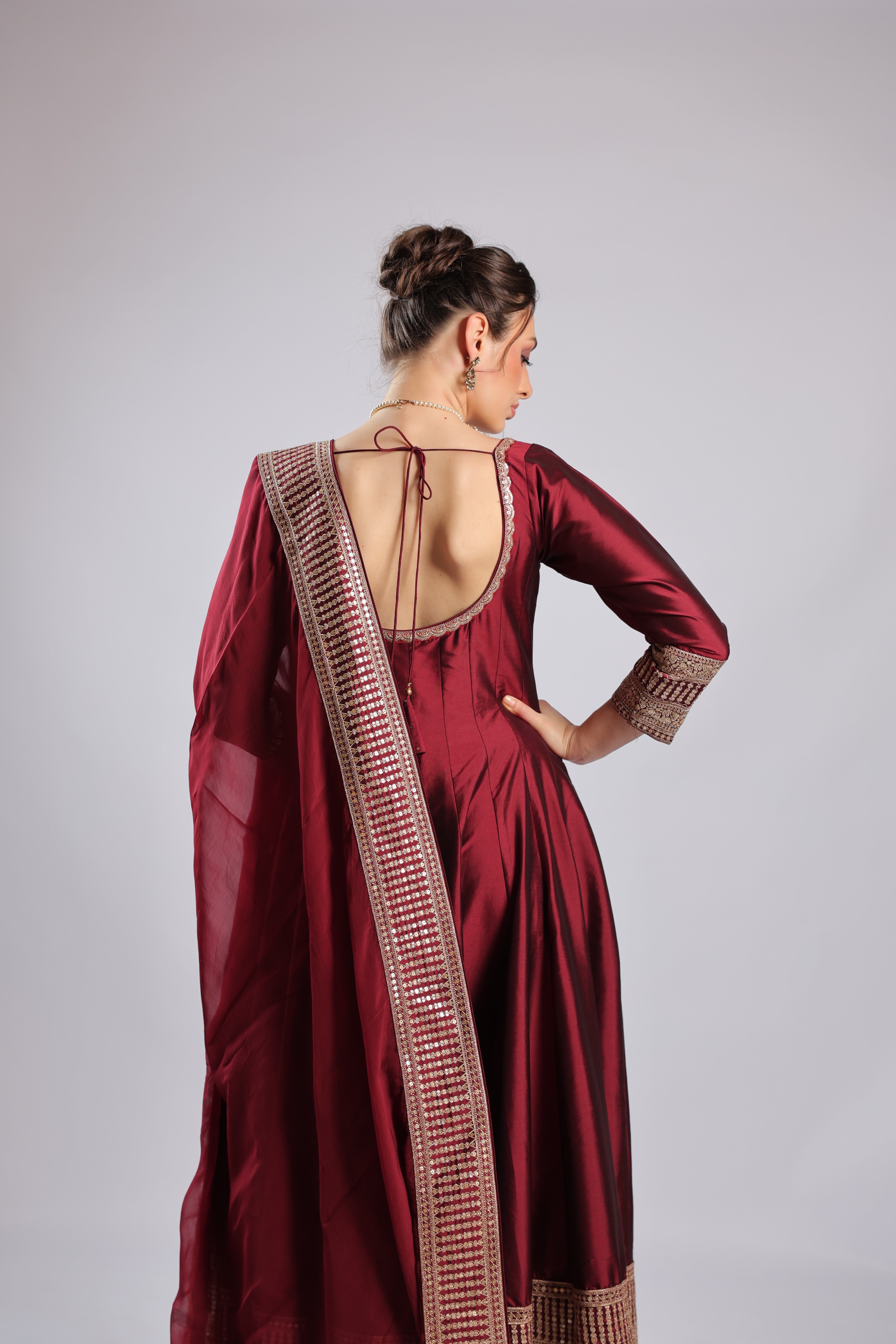 Mahroon Tafta Silk Rm Suit