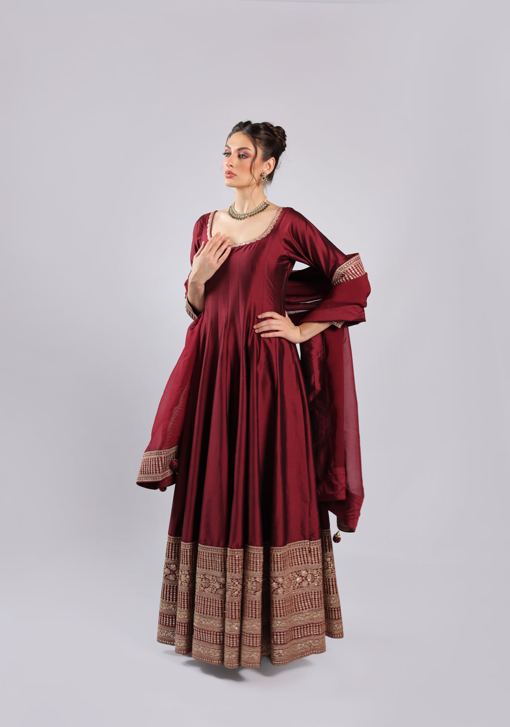 Mahroon Tafta Silk Rm Suit